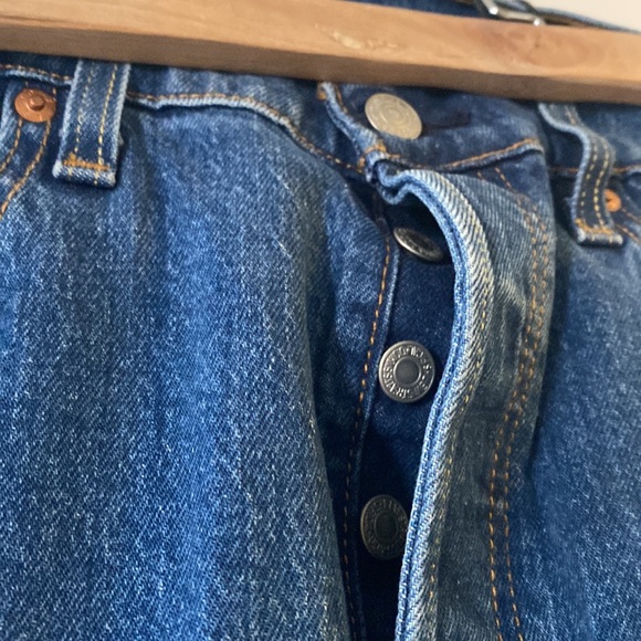 NWT 501 Skinny Levi’s - Picture 4 of 4